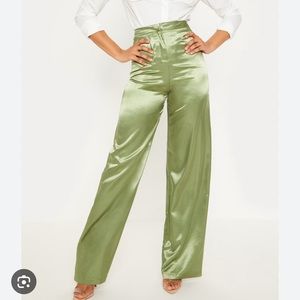 Prettylittlething Tall Olive Satin Wide Leg Trouser Size USA 6 - UK 10